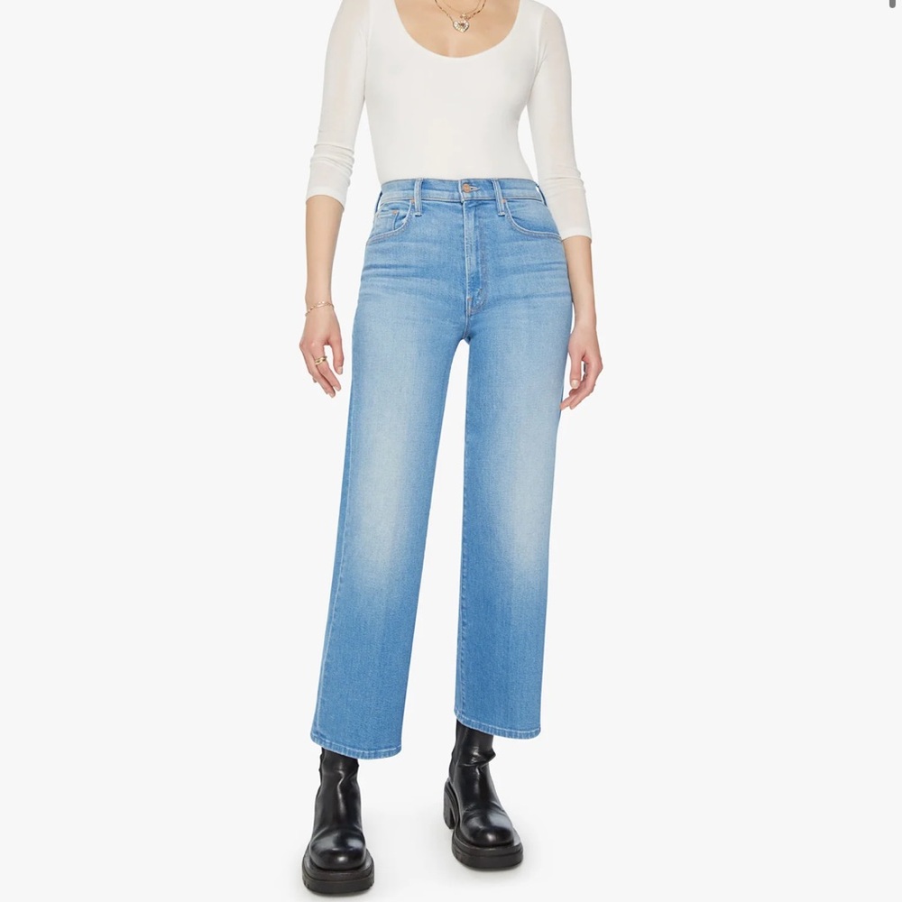 MOTHER The Rambler Zip Ankle Jeans in Going Dutch